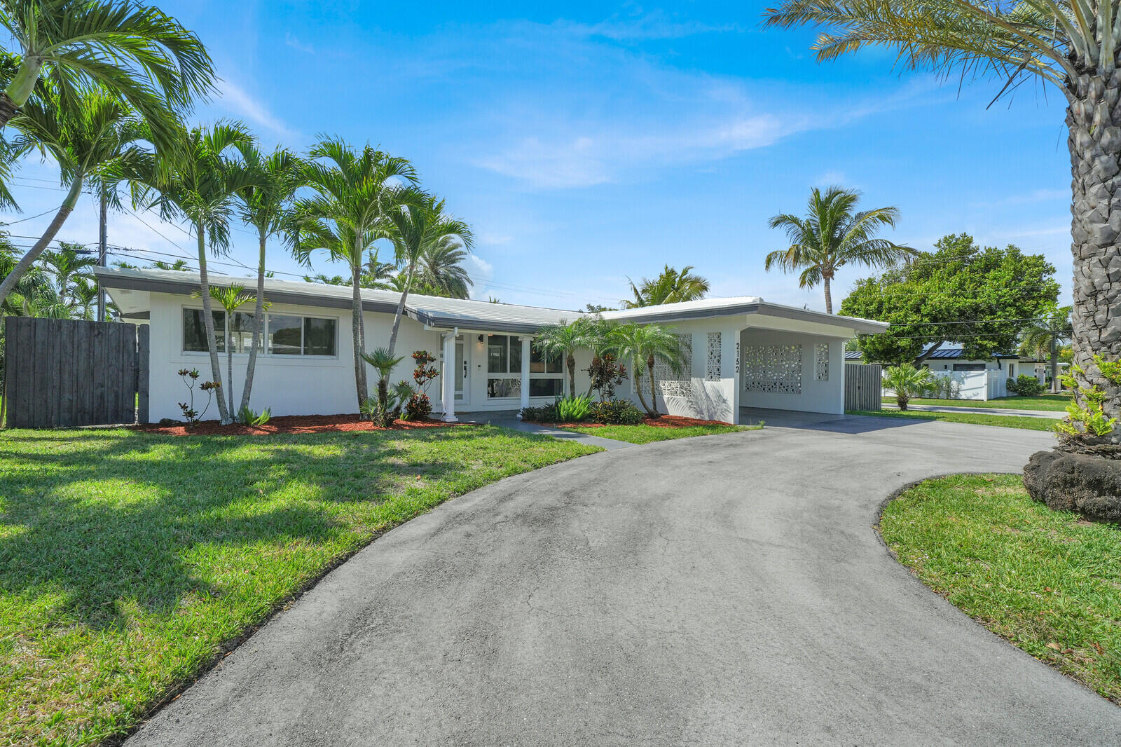 2152 NE 61st Court, Fort Lauderdale, FL 33308