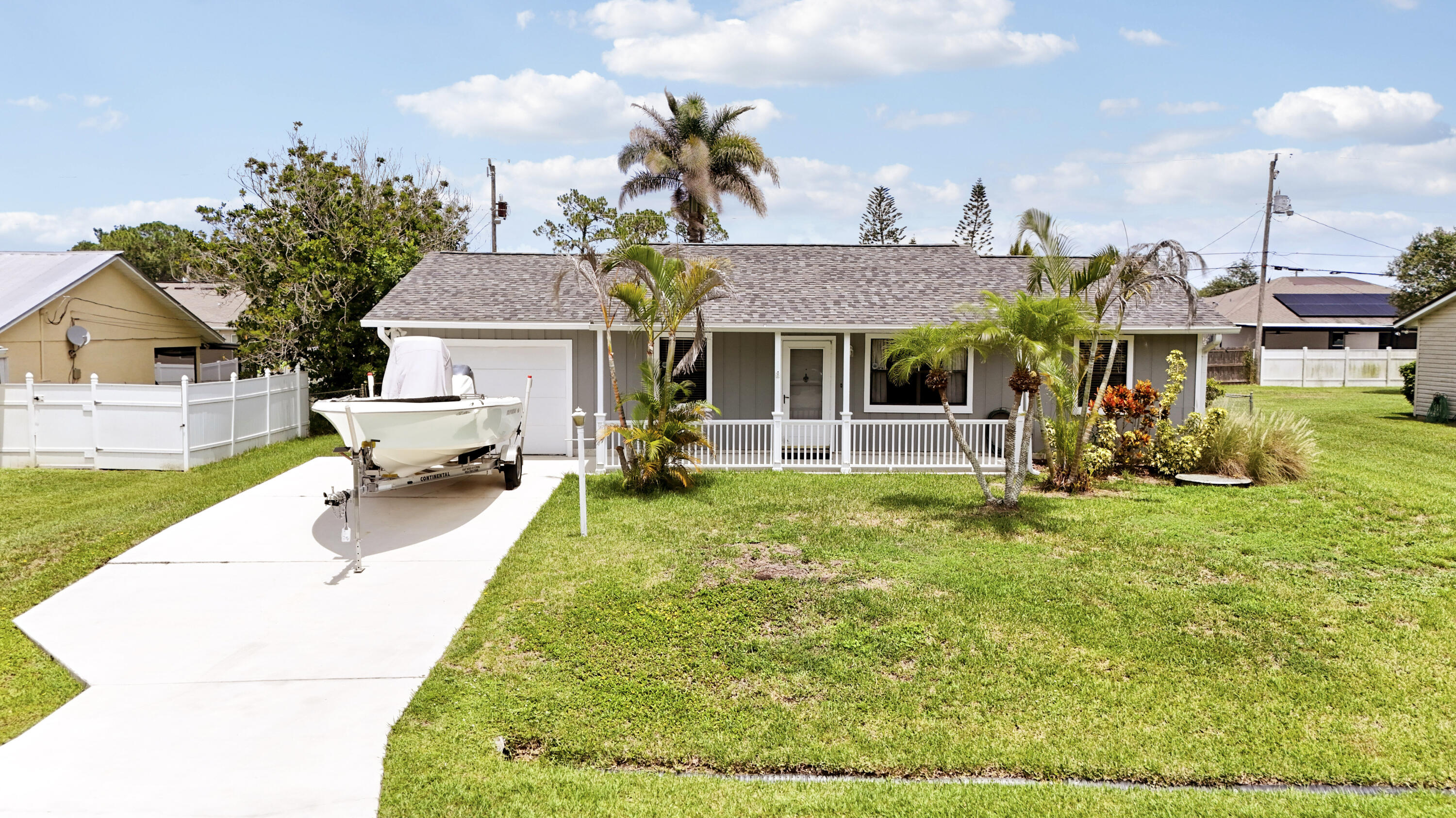 2889 SW Vittorio Street, Port St. Lucie, FL 34953