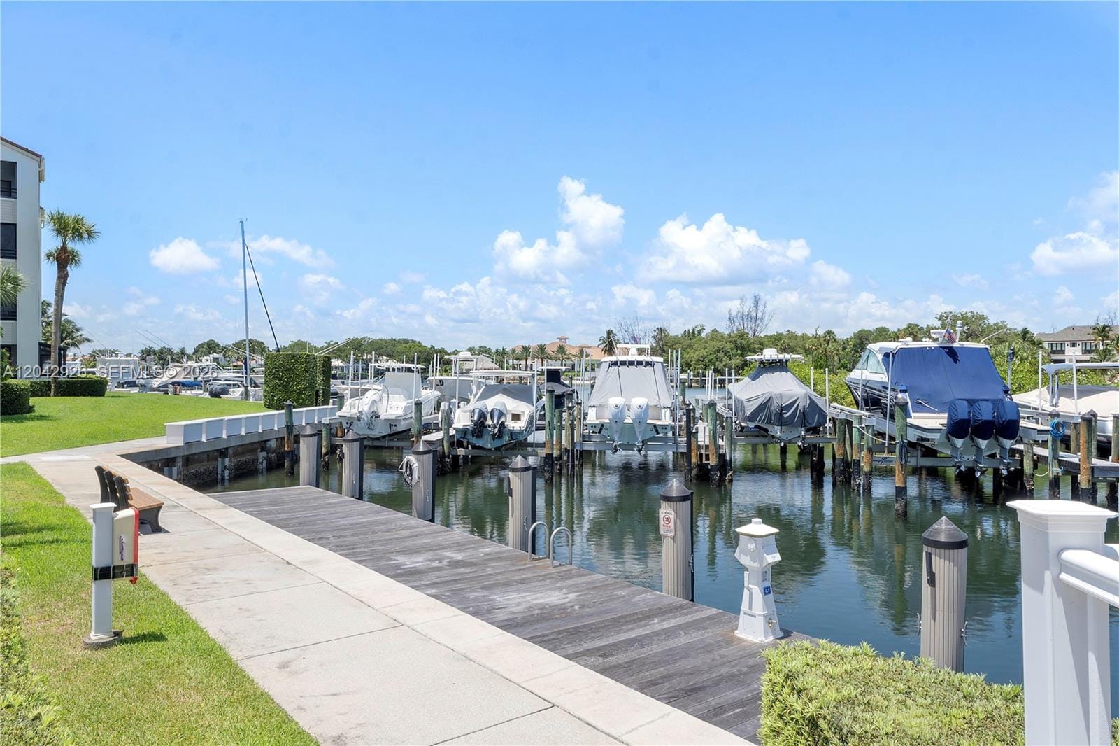 522 Oak Harbour Drive 522, Juno Beach, FL 33408 photo 20