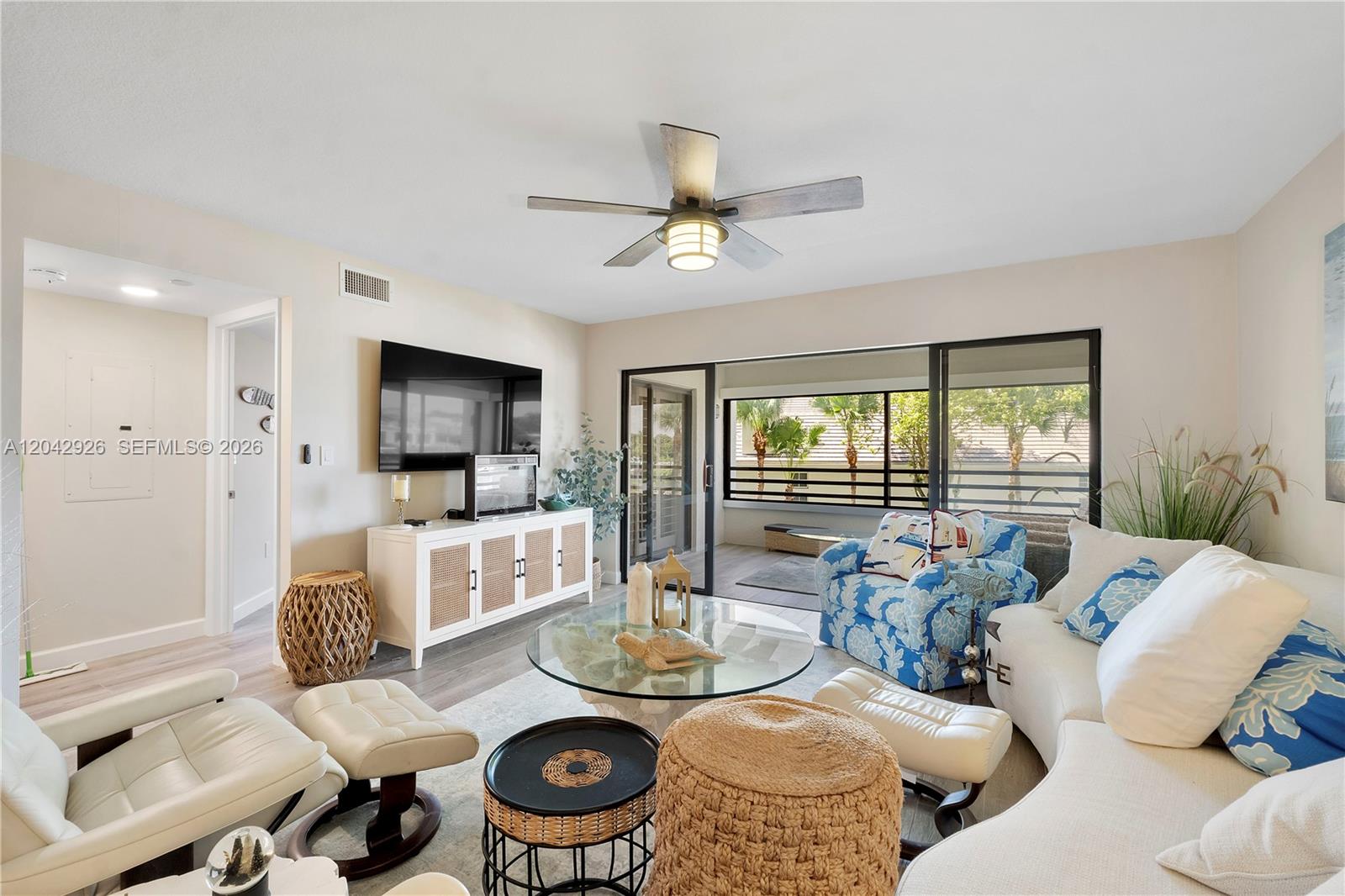 522 Oak Harbour Drive 522, Juno Beach, FL 33408