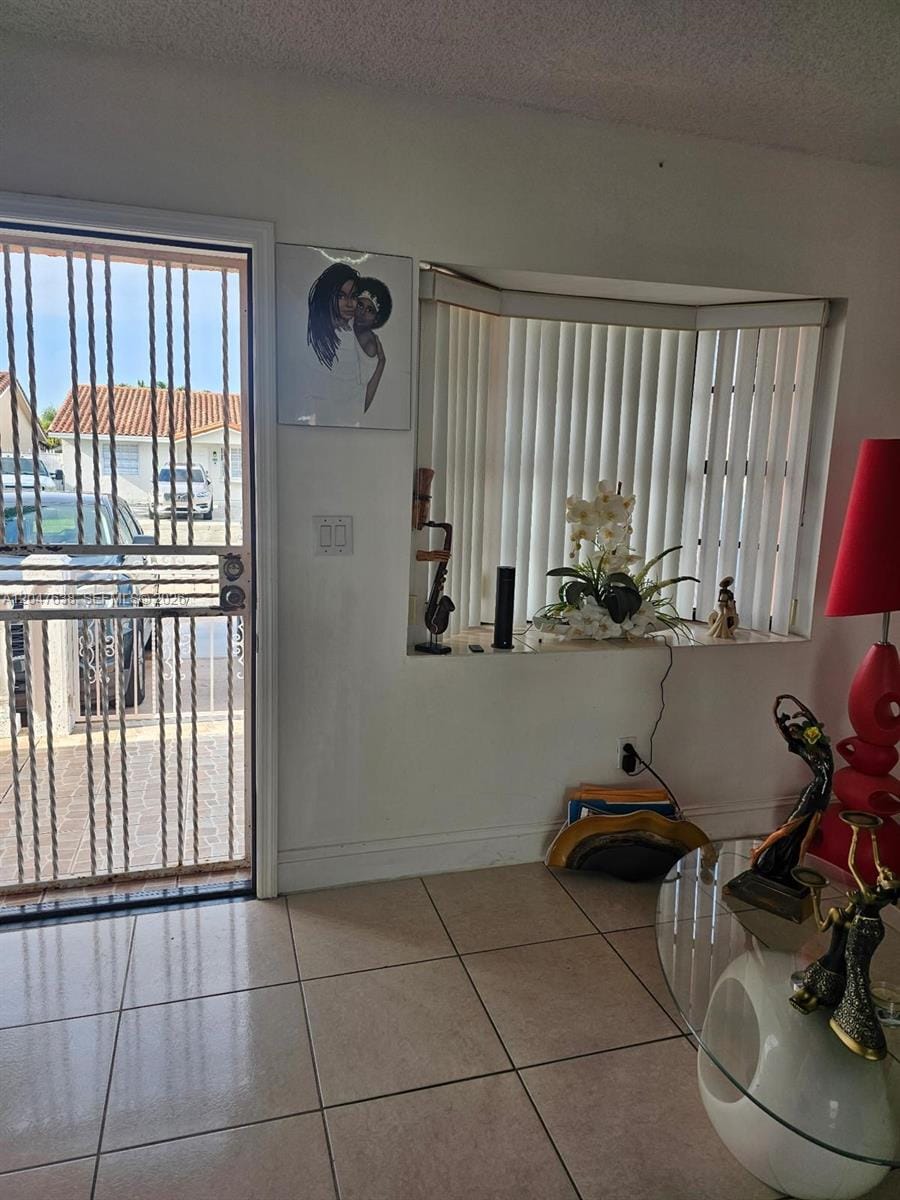 8805 NW 113th Street, Hialeah Gardens, FL 33018 photo 8