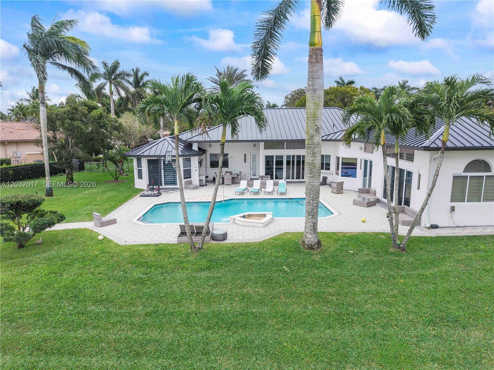 2235 SW 105th Terrace — photo 9
