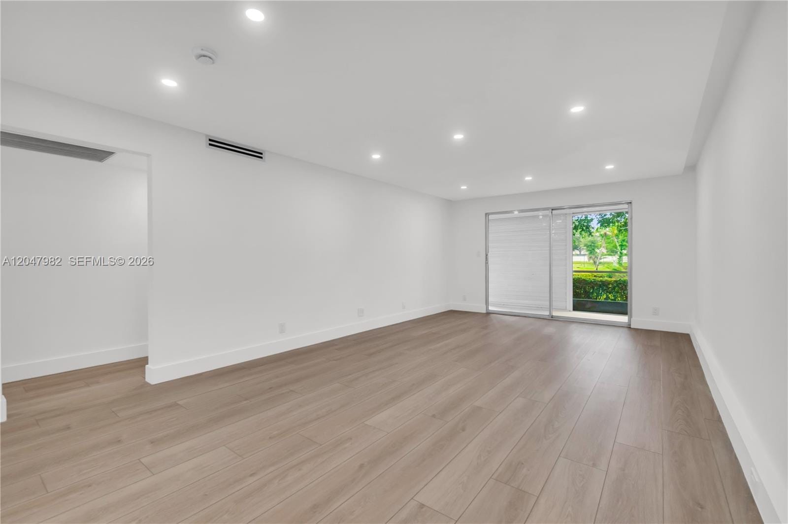 2101 Lucaya Bend E1 — photo 11