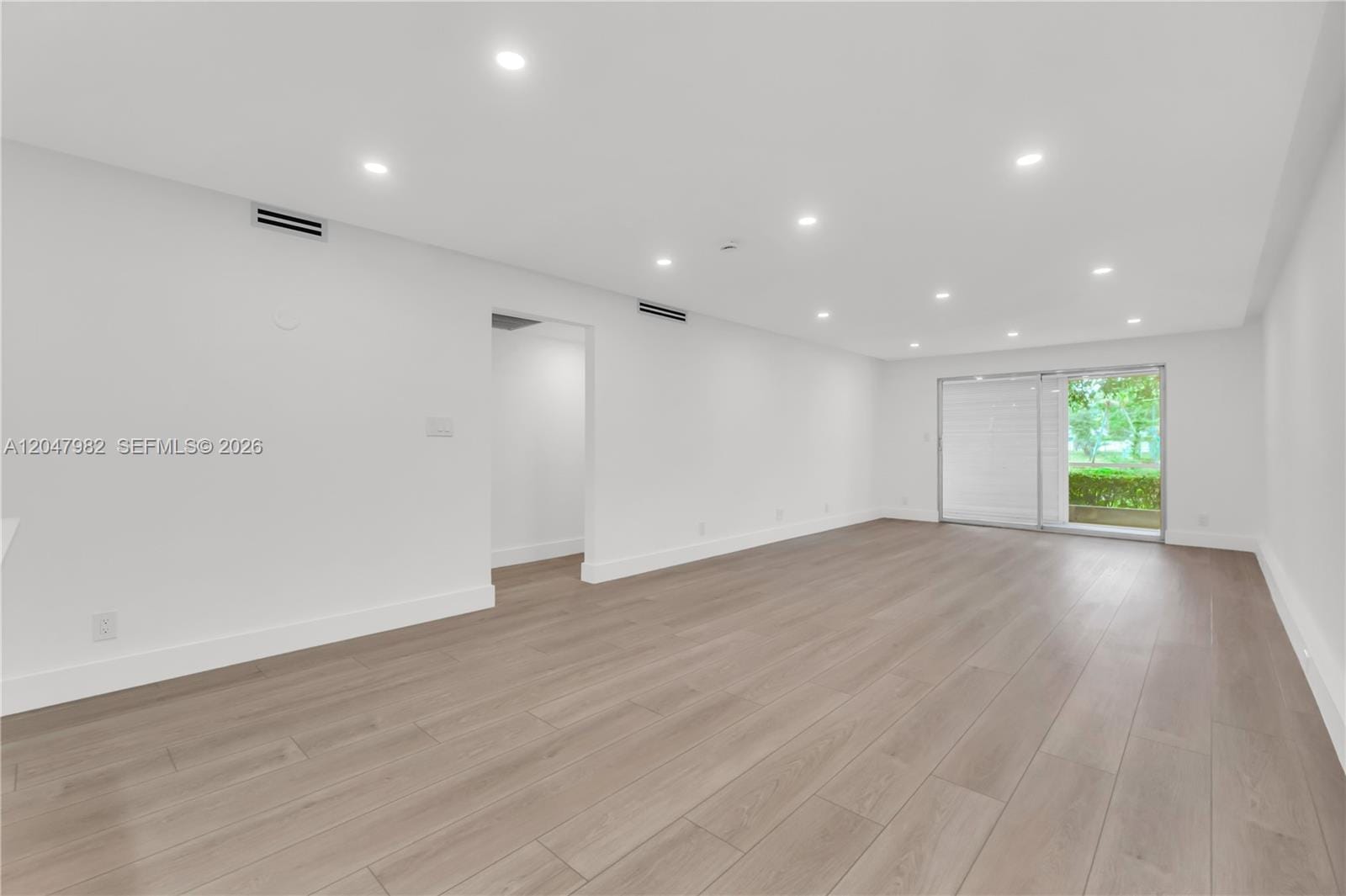 2101 Lucaya Bend E1 — photo 12