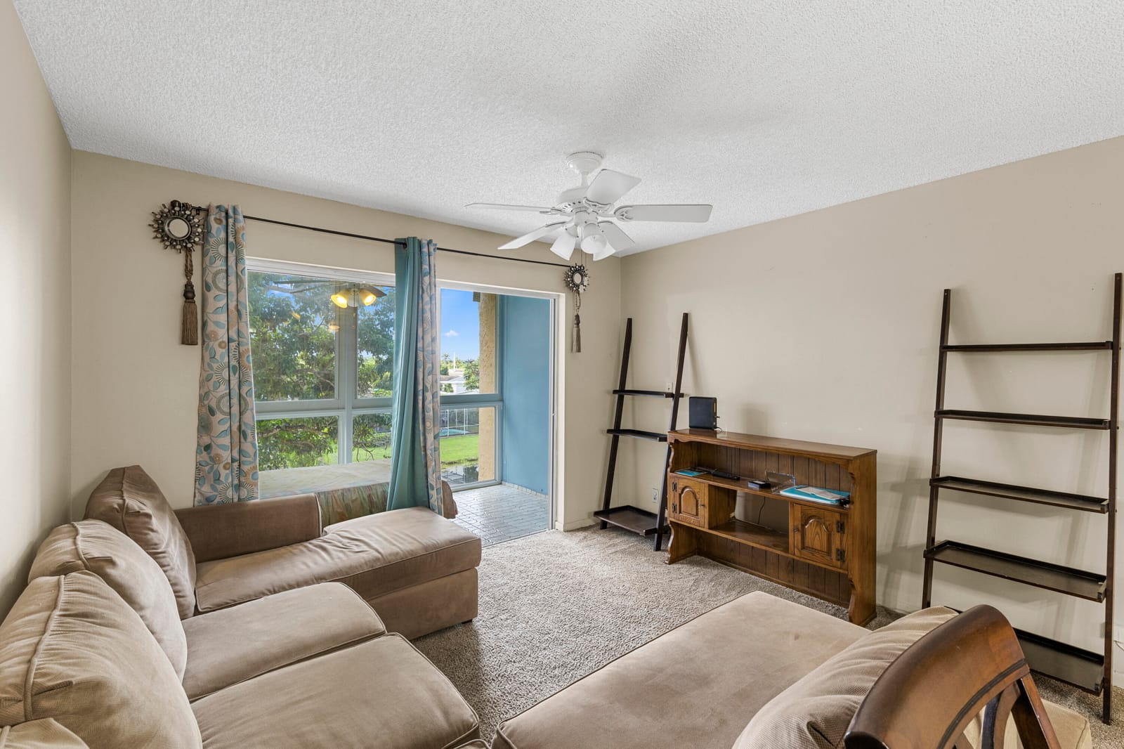 9370 Sunrise Lakes Boulevard 306, Sunrise, FL 33322 photo 13