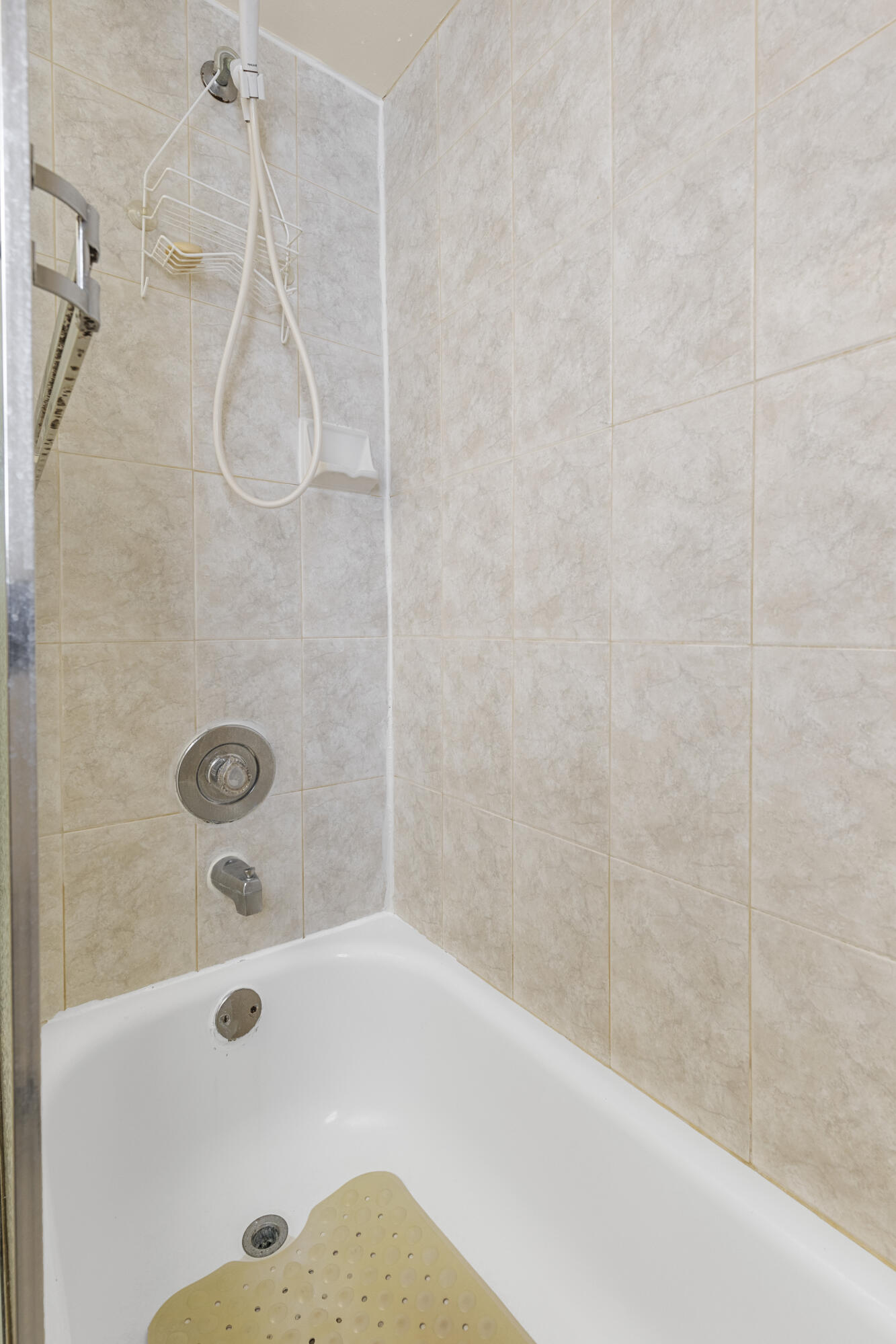 9370 Sunrise Lakes Boulevard 306, Sunrise, FL 33322