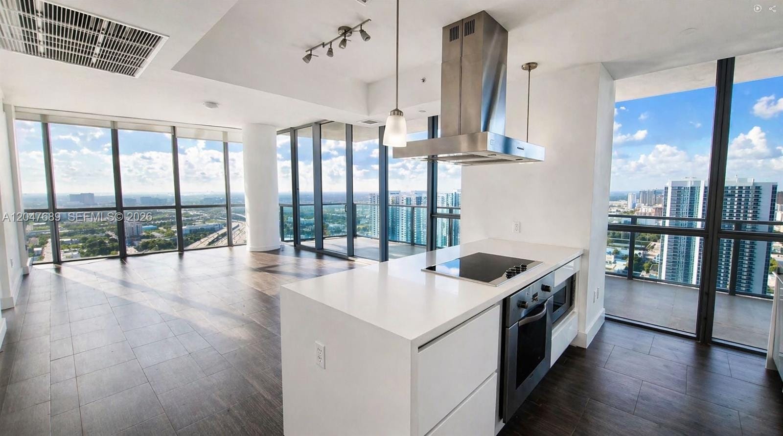 1100 Biscayne Boulevard 3708 — photo 5