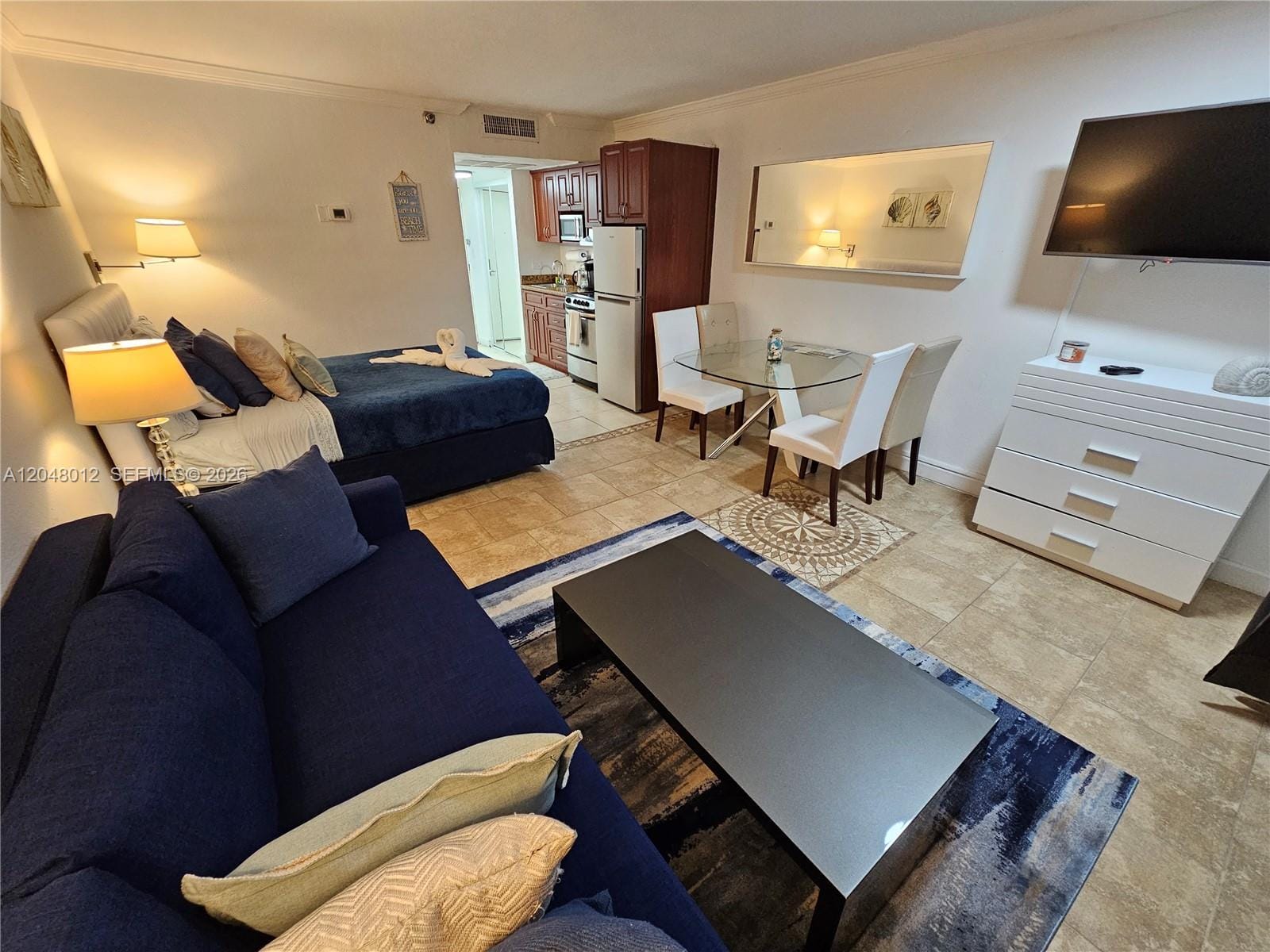 19201 Collins Avenue 246 — photo 4