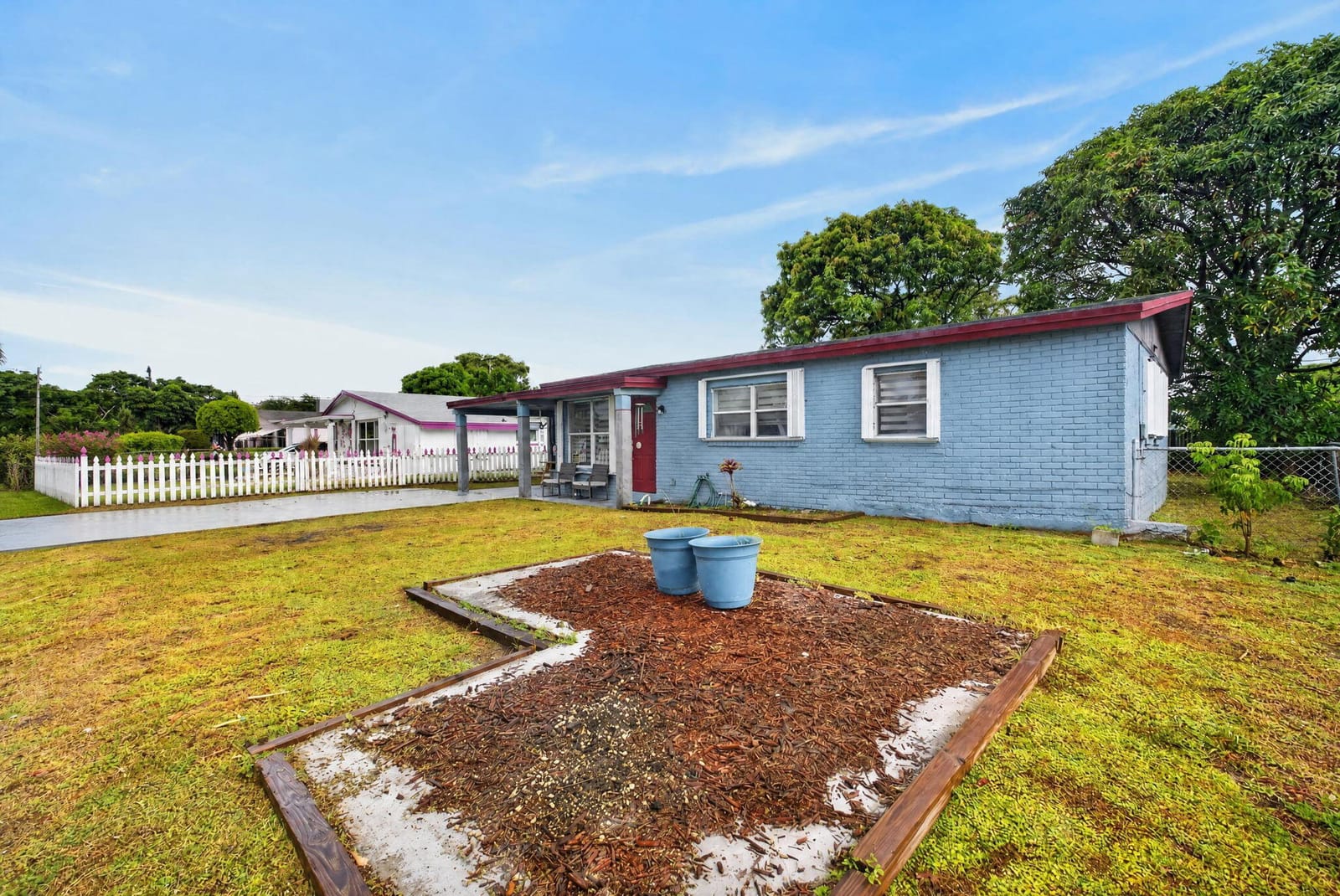 741 NW 17th Court — photo 2