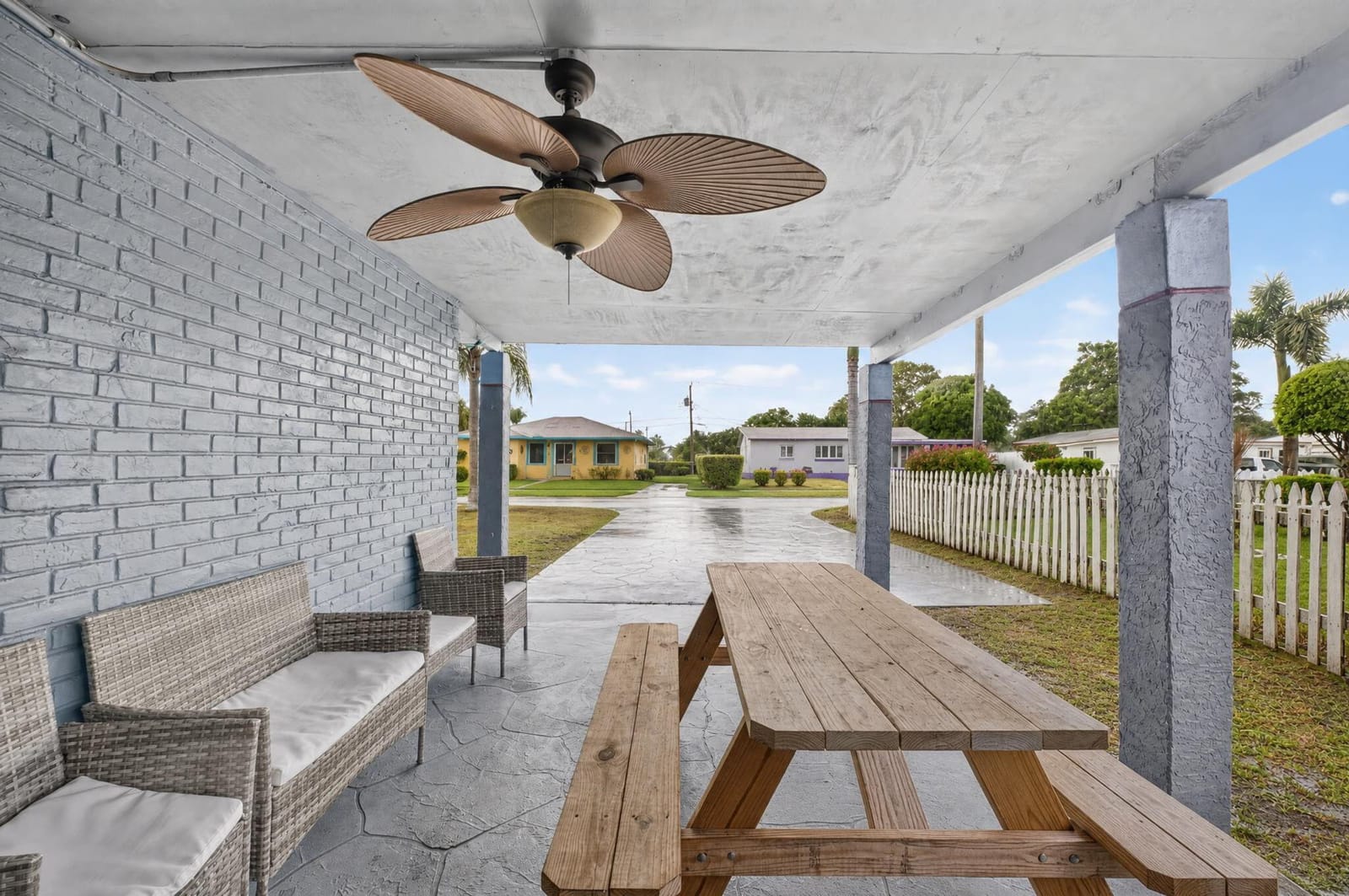 741 NW 17th Court — photo 4