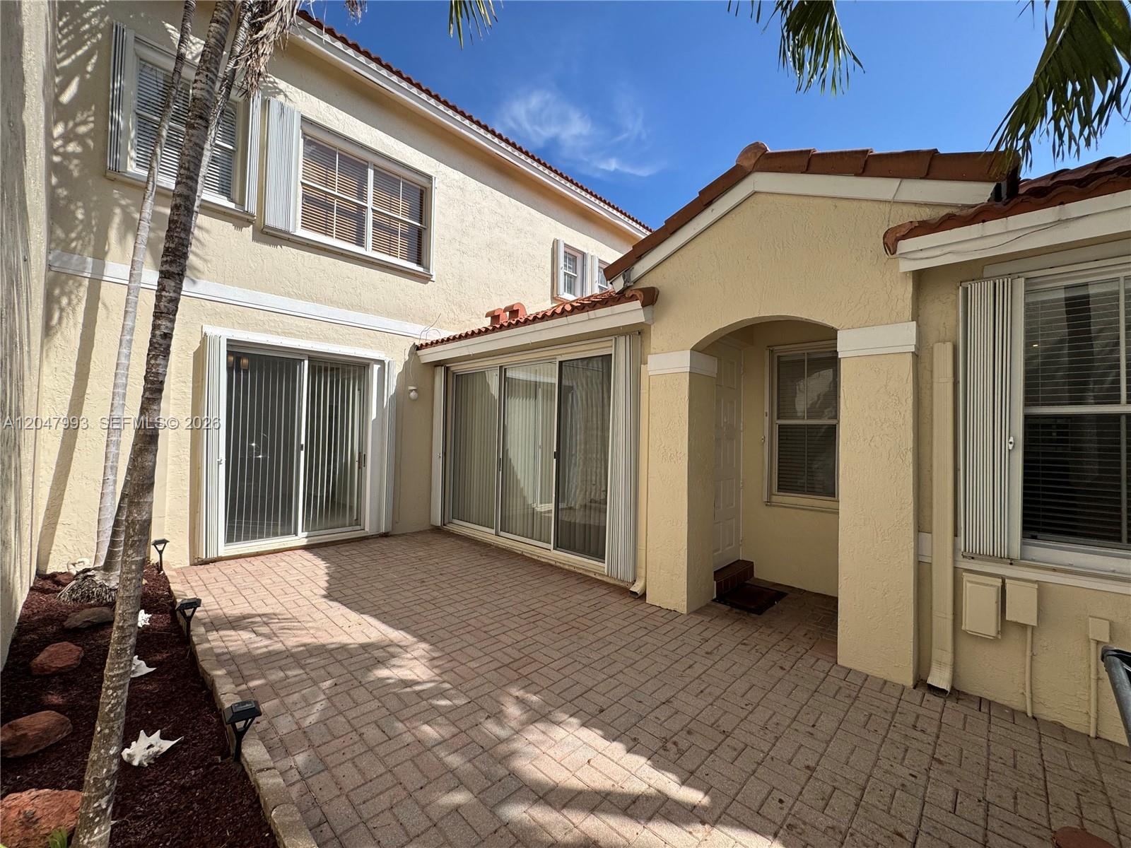 1595 Seagrape Way -, Hollywood, FL 33019