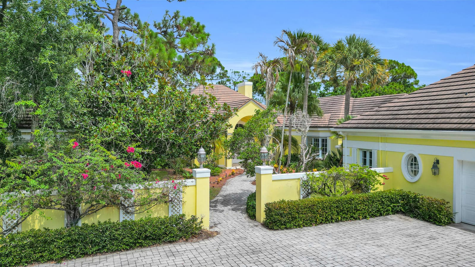 7101 SE Golfhouse Drive, Hobe Sound, FL 33455