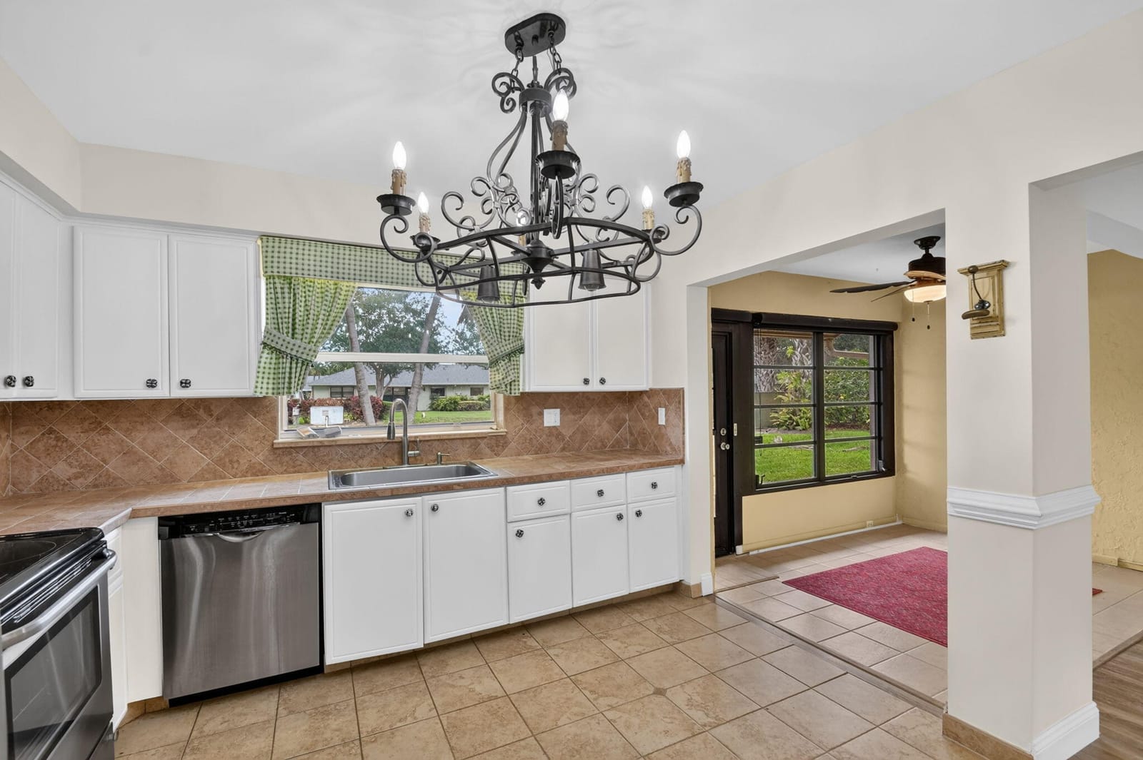 9930 Frangipani Tree Way B — photo 4