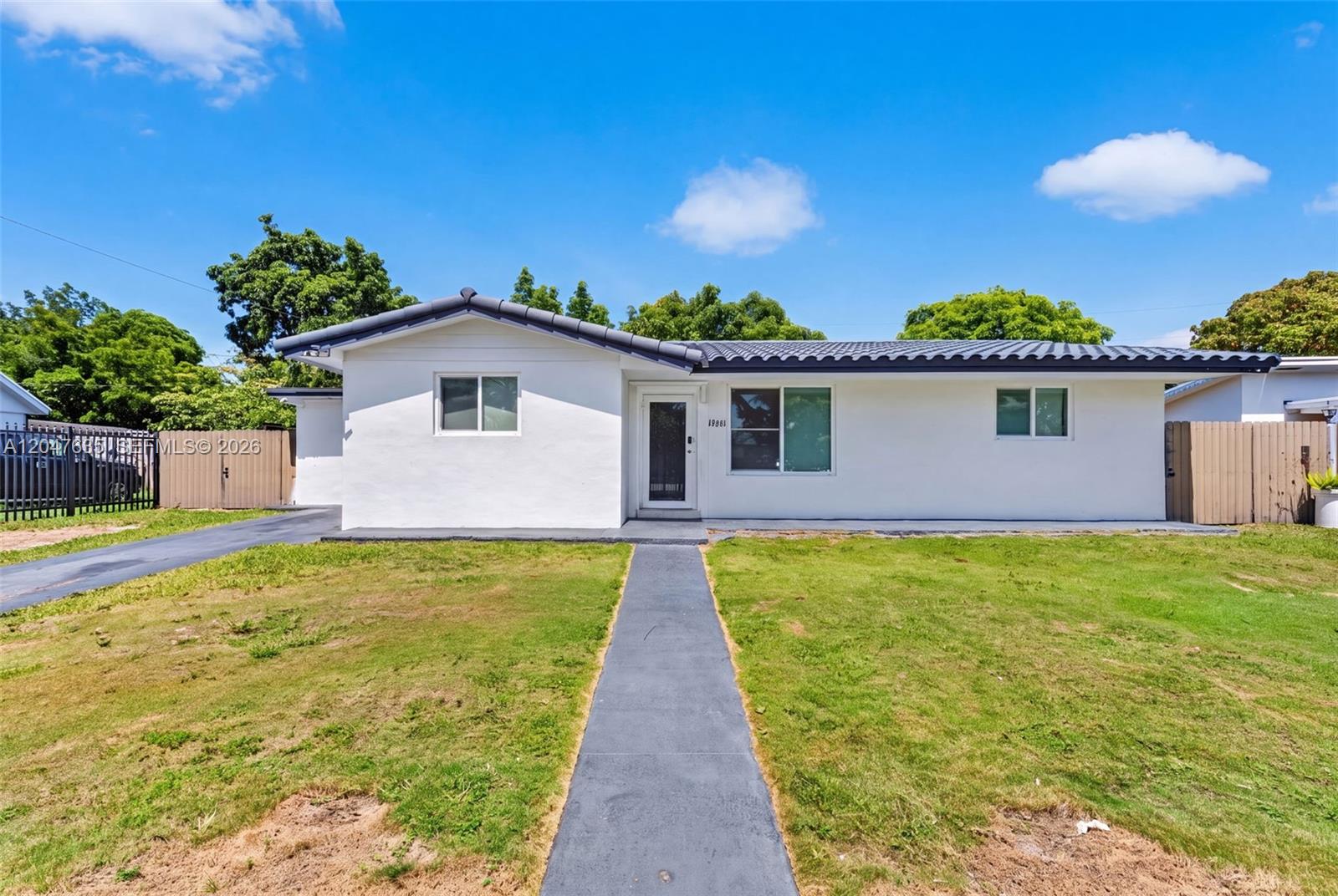 17841 SW 112th Place, Miami, FL 33157