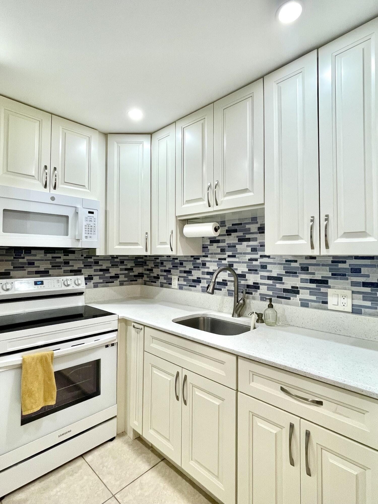 111 Kent G Street 111 — photo 6