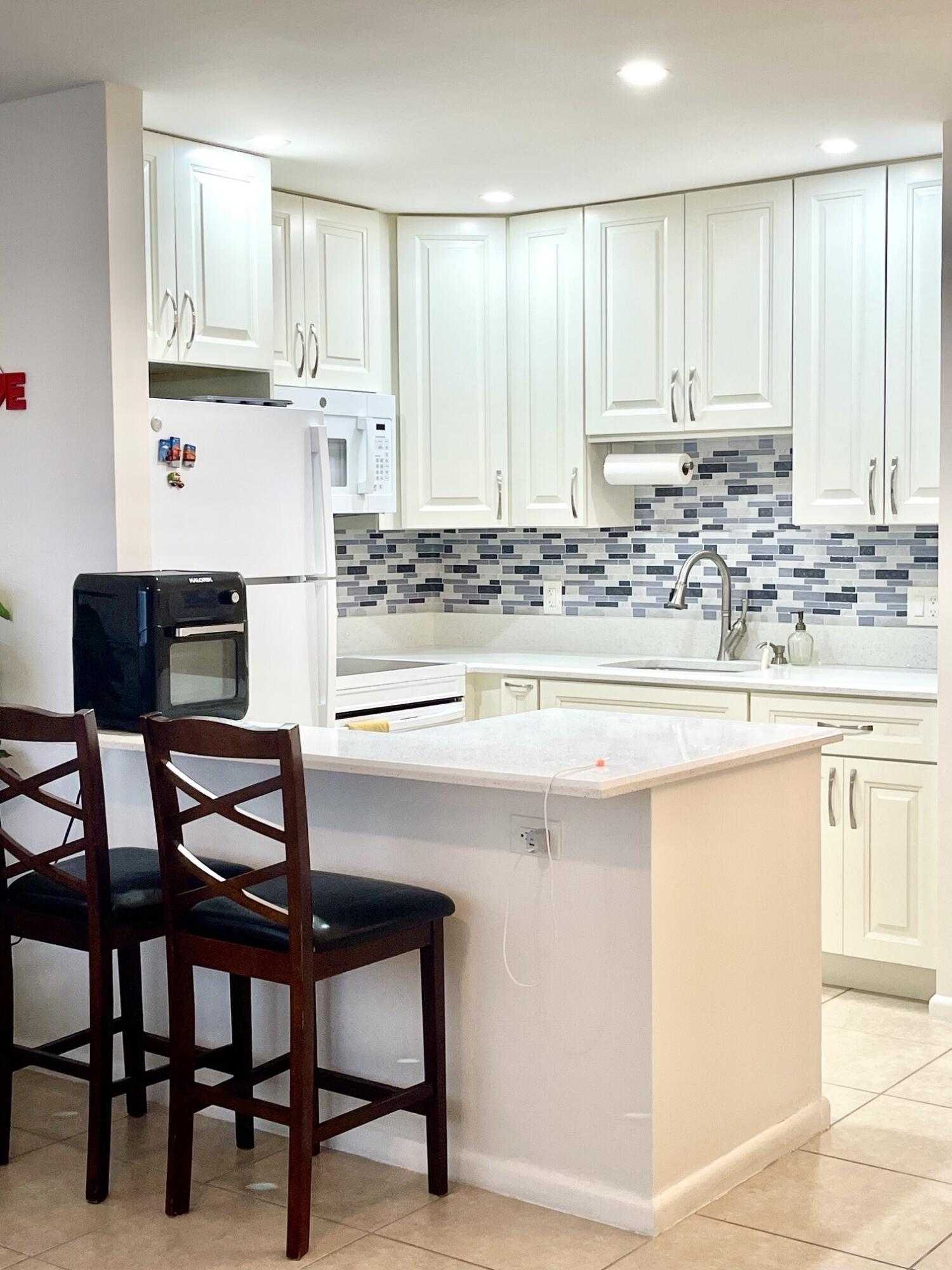 111 Kent G Street 111, West Palm Beach, FL 33417