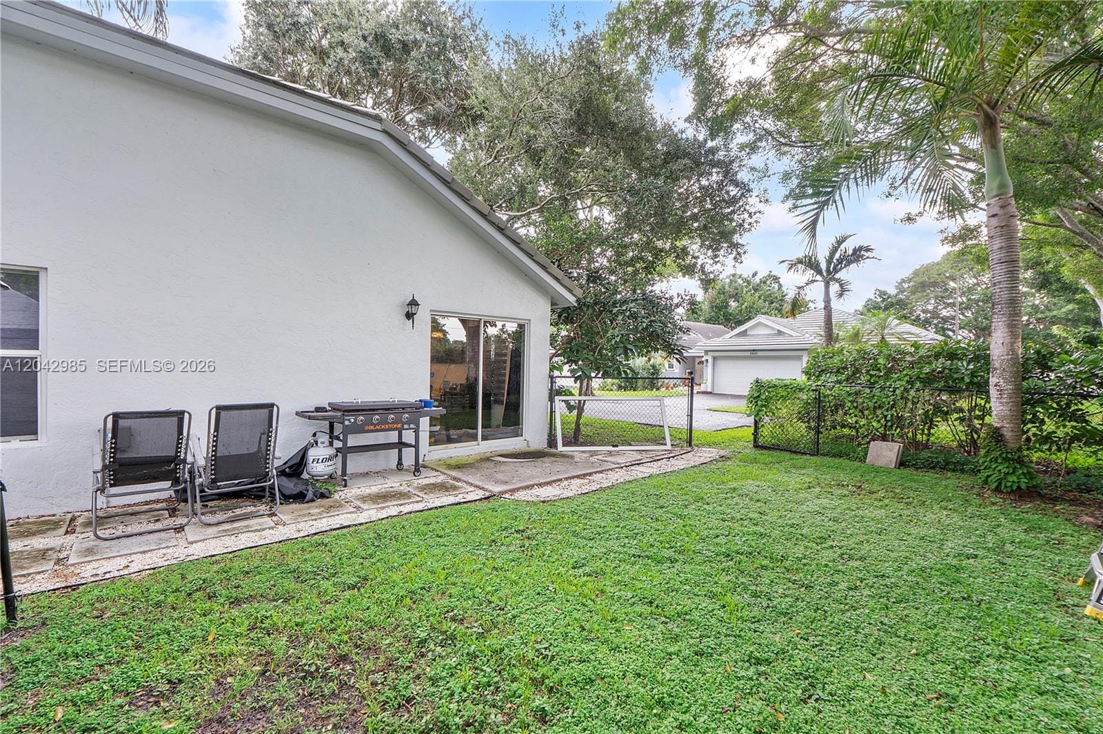 9161 Lake Park Circle N, Davie, FL 33328 photo 17
