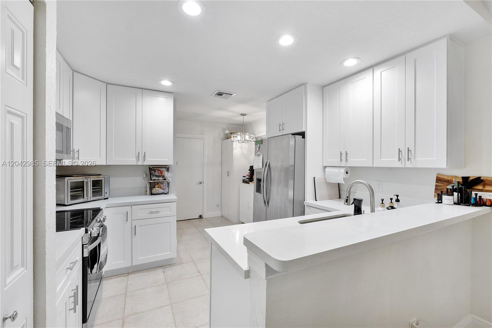 9161 Lake Park Circle N, Davie, FL 33328 photo 6