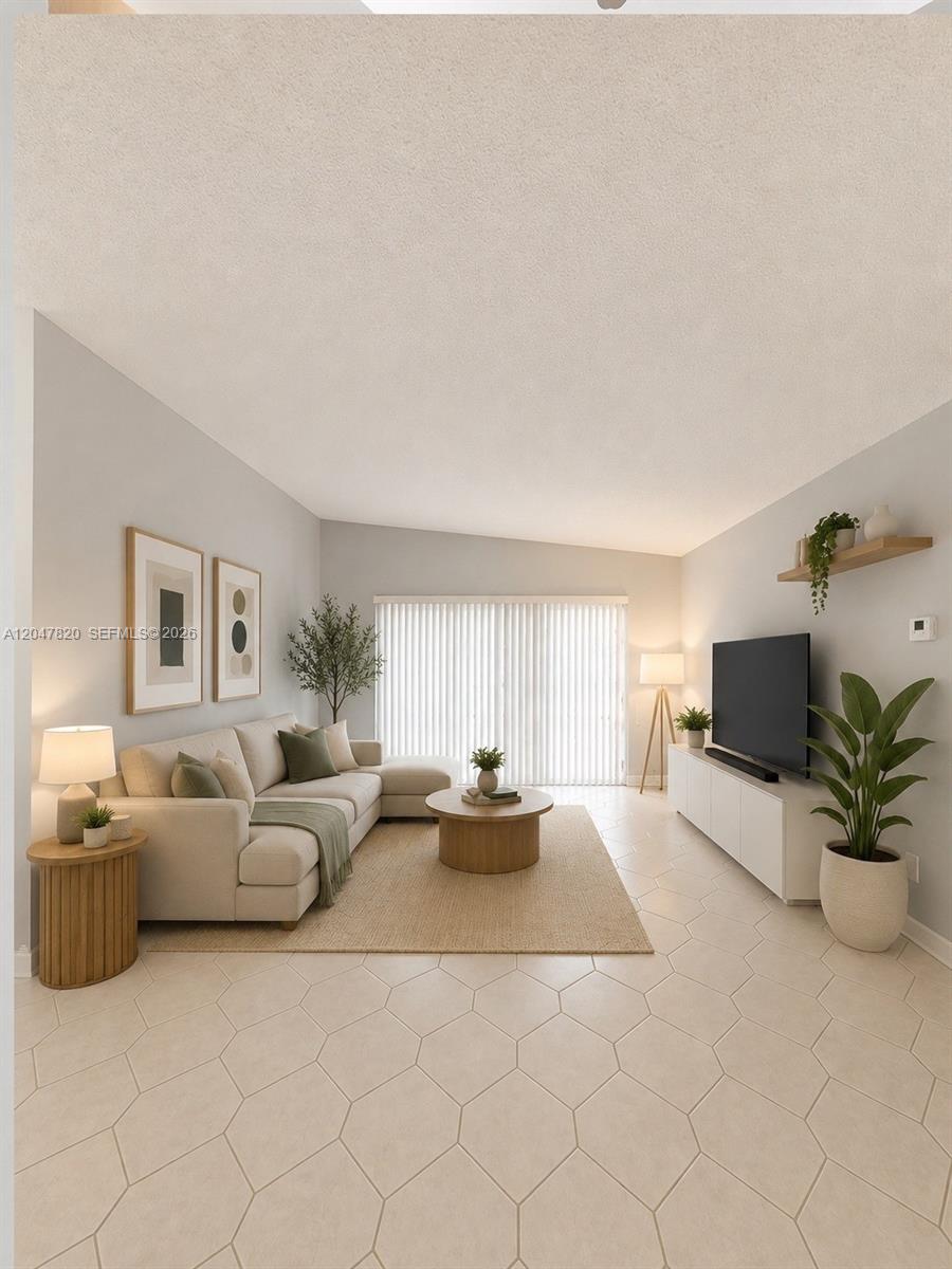 301 N Pine Island Road 220, Plantation, FL 33324