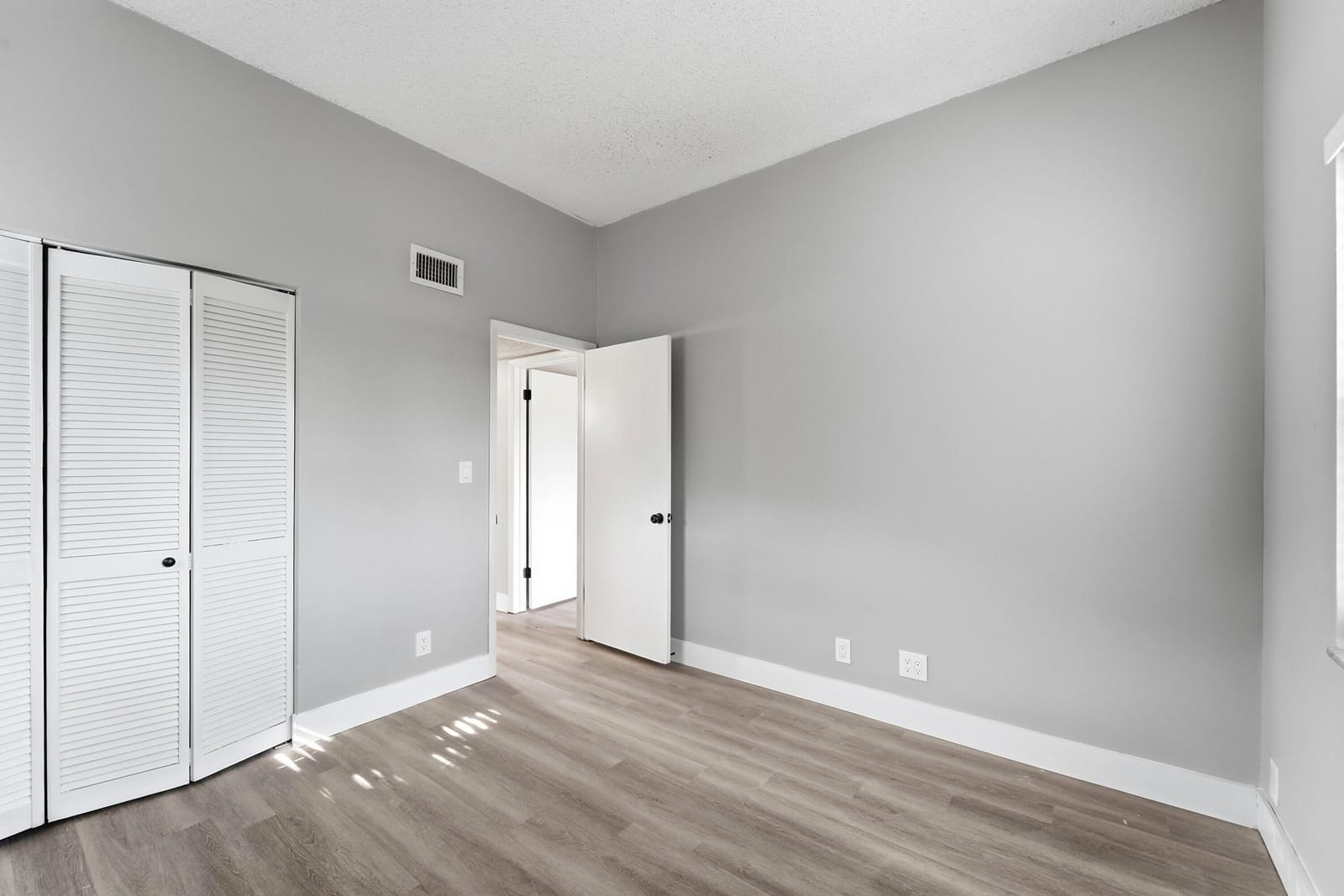 7241 W Sunrise Boulevard — photo 9