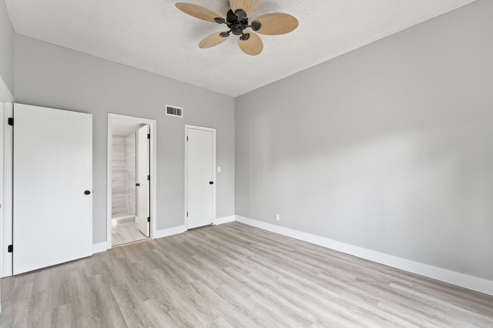 7241 W Sunrise Boulevard — photo 11