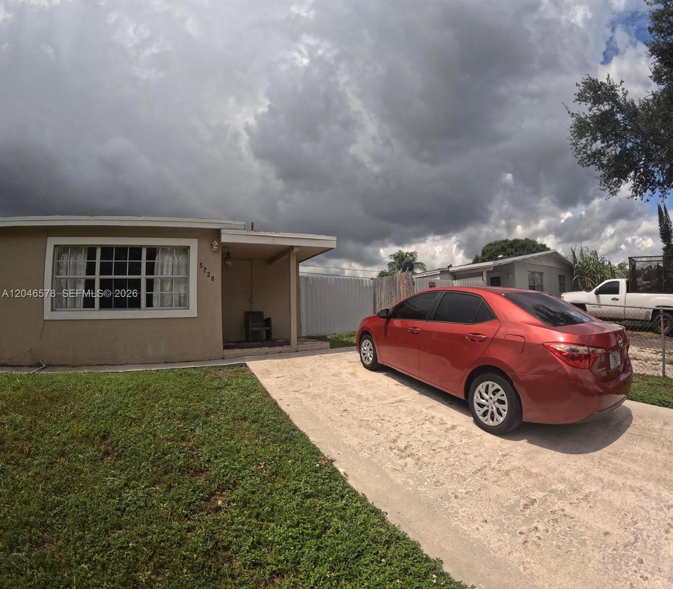 5720 SW 38th Court 5720, Davie, FL 33314