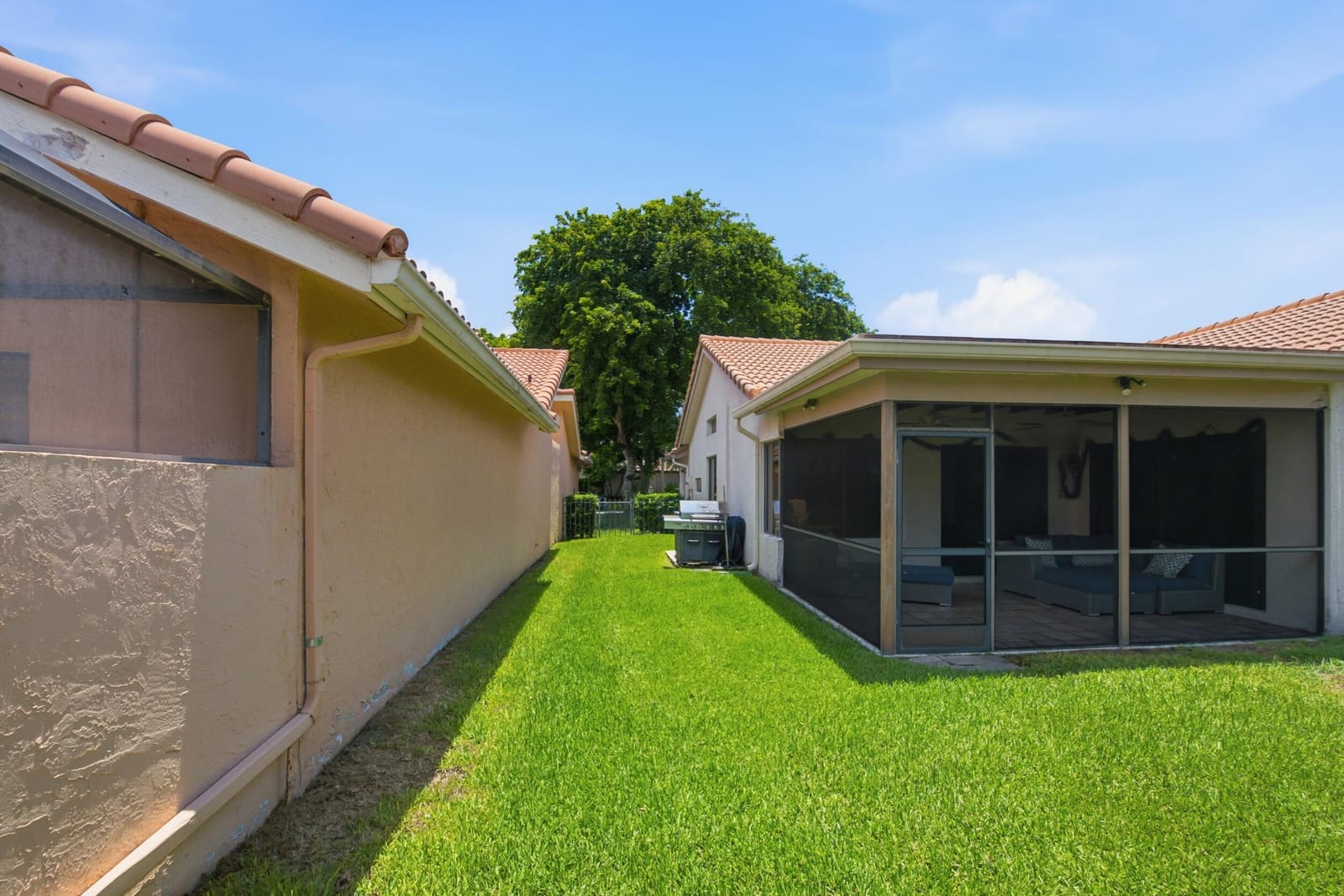 10577 Mendocino Lane, Boca Raton, FL 33428 photo 24