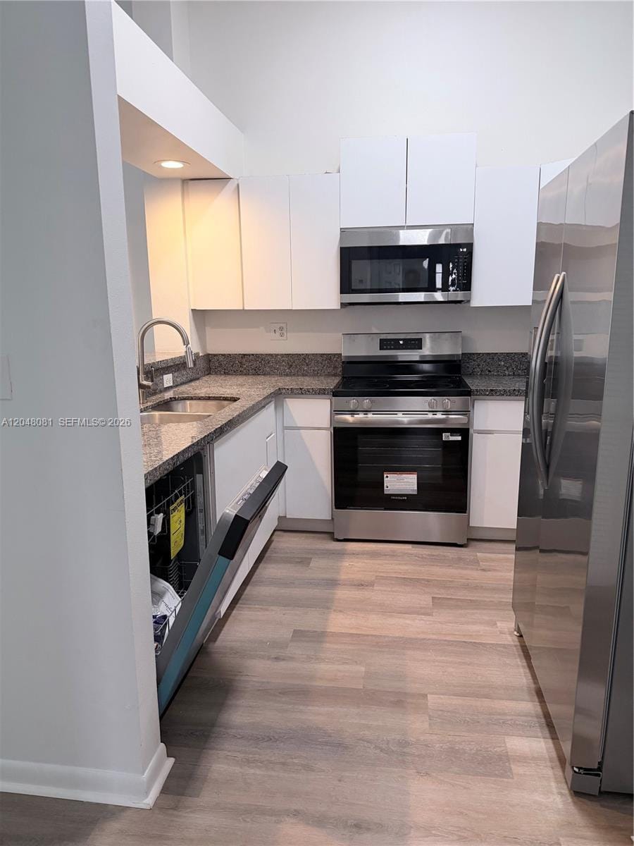 1657 Tyler Street 201 — photo 10