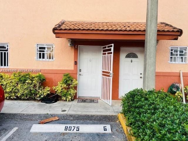 8075 NW 8th Street 6, Miami, FL 33126