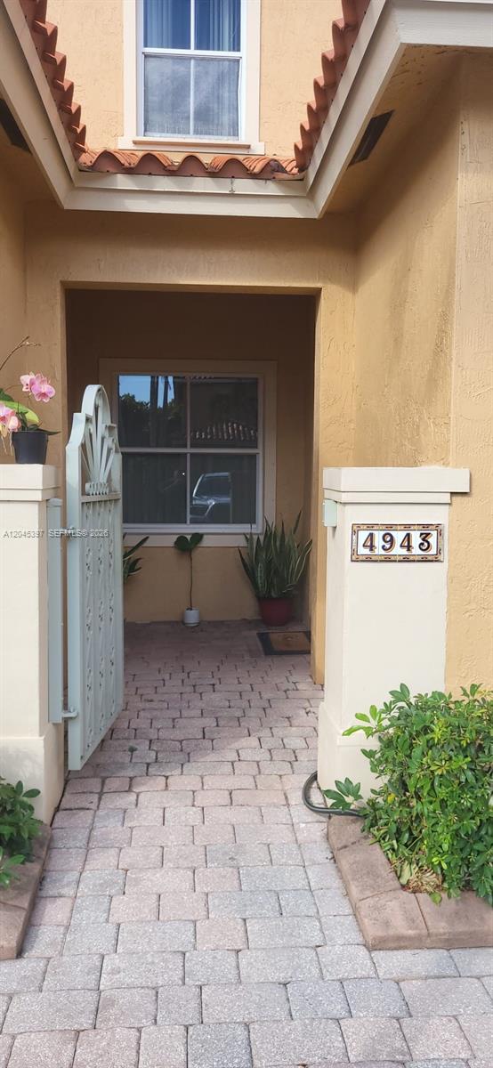 4943 Leeward Lane 3204, Dania Beach, FL 33312