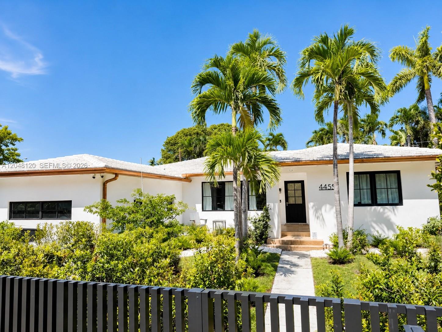4455 N Bay Road, Miami Beach, FL 33140