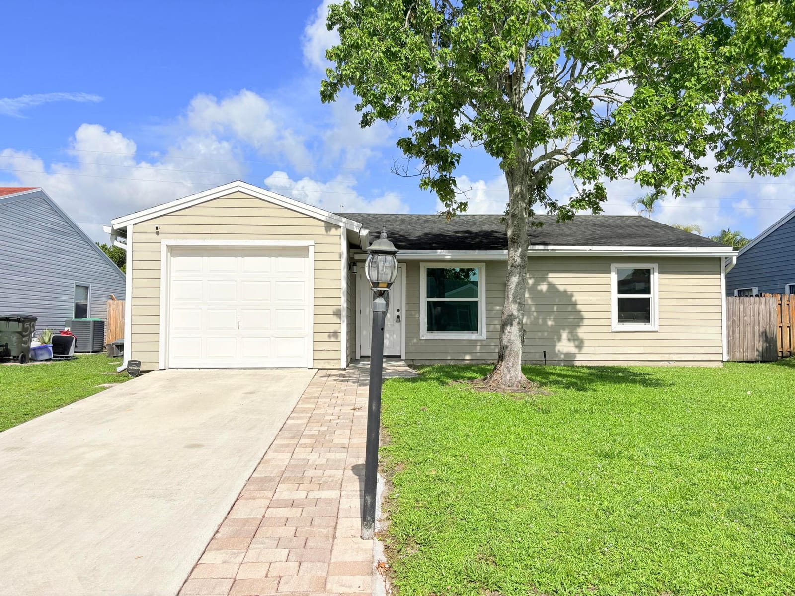 5258 Canal Circle W, Lake Worth, FL 33467 photo 3
