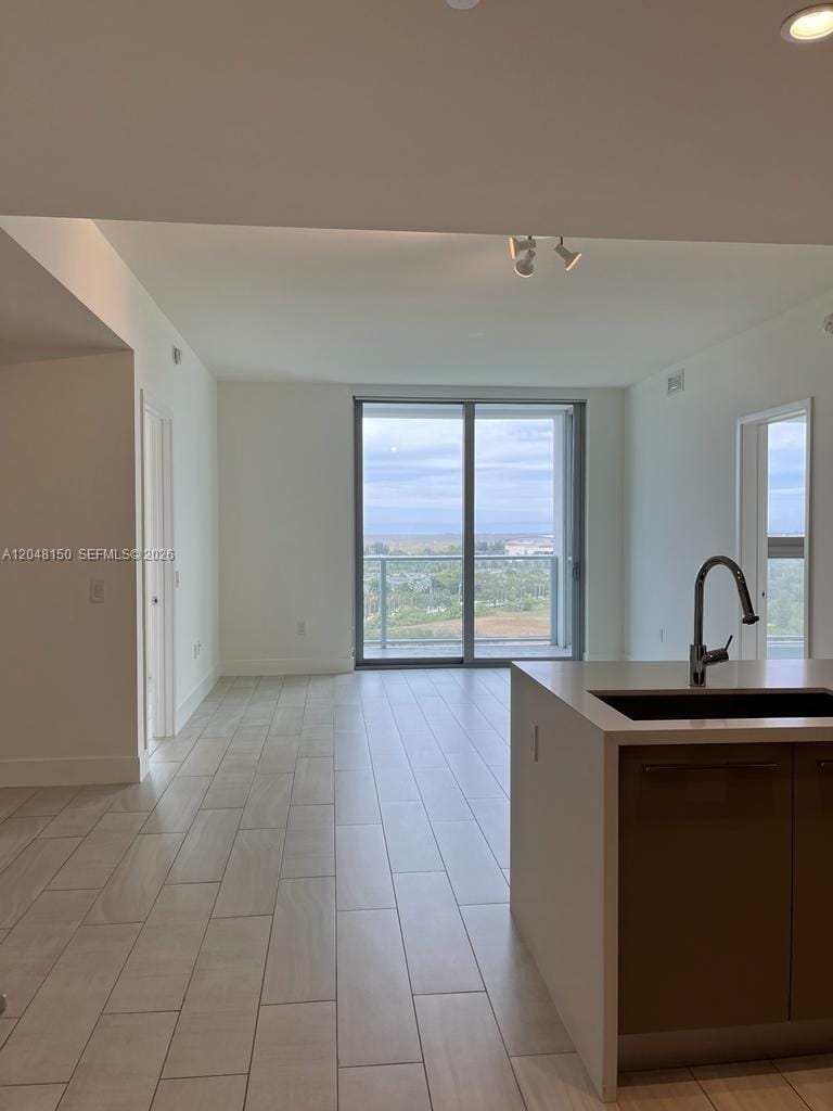 2000 Metropica Way 1602, Sunrise, FL 33323 photo 2