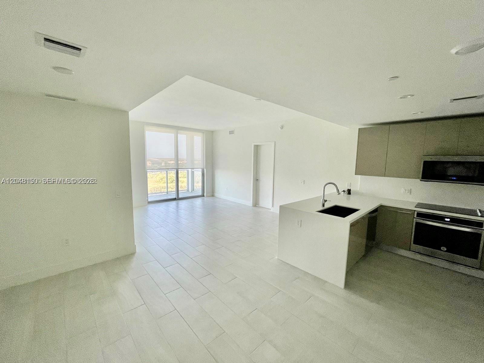 2000 Metropica Way 1602, Sunrise, FL 33323 photo 3