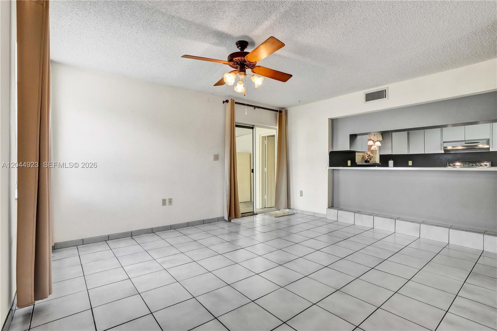 1050 SW 123rd Avenue 2-15CI, Miami, FL 33184 photo 10
