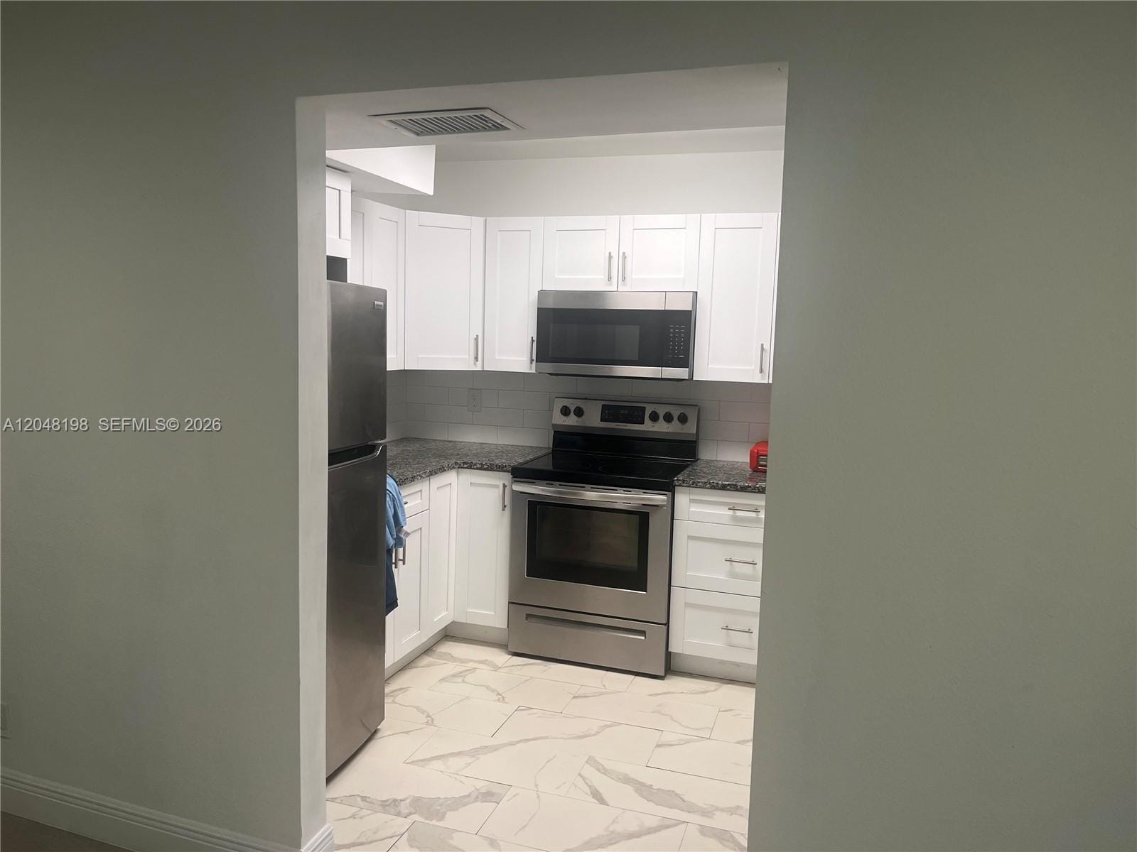 5952 NW 25th Place 234, Sunrise, FL 33313 photo 2