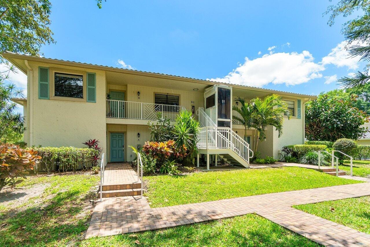 Sold home at 31 Westgate Lane 31a, Boynton Beach, FL 33436