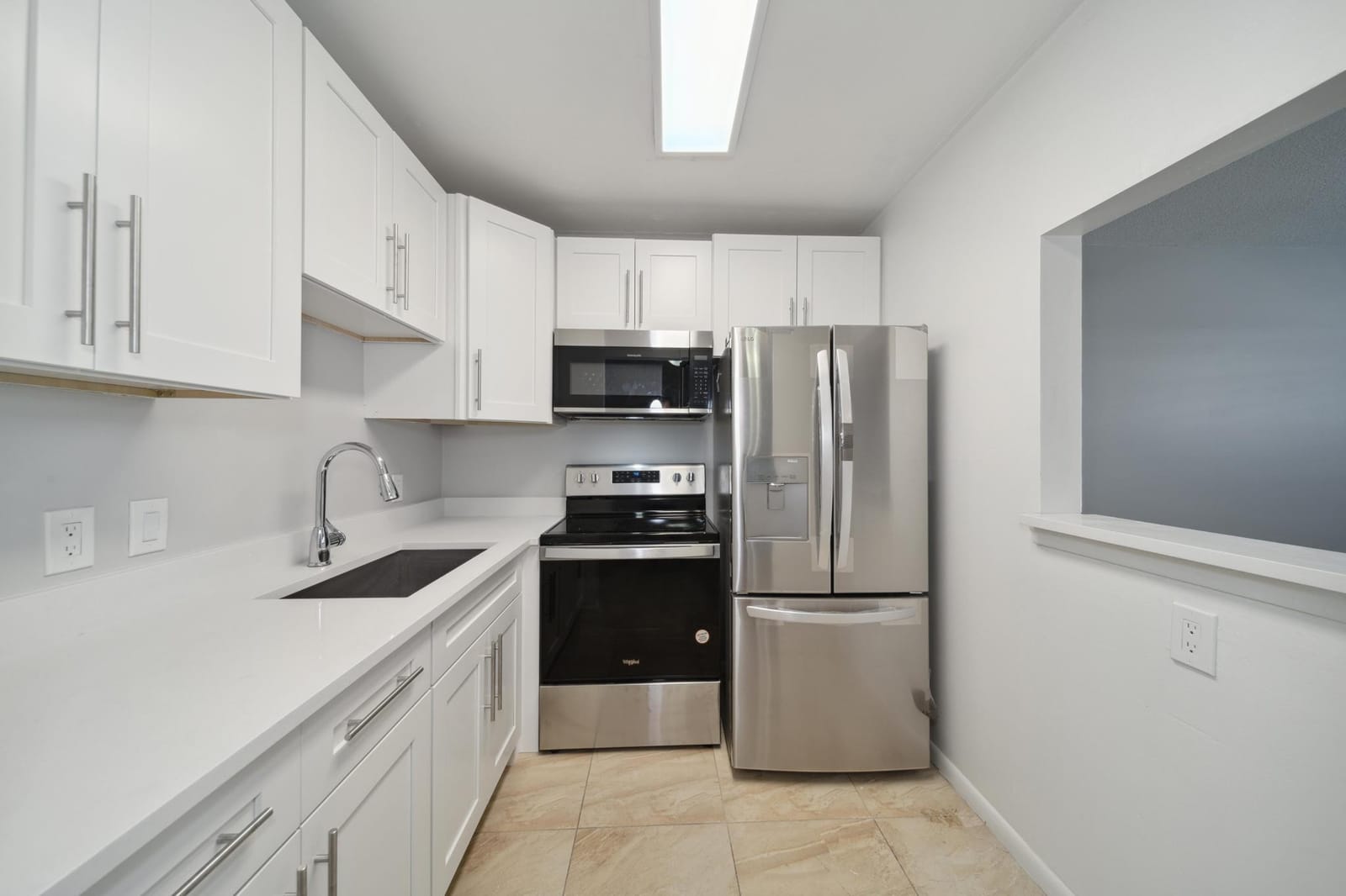 114 Northampton F 114 — photo 8