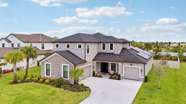 12612 SW Marrita Alley, Port St. Lucie, FL 34987