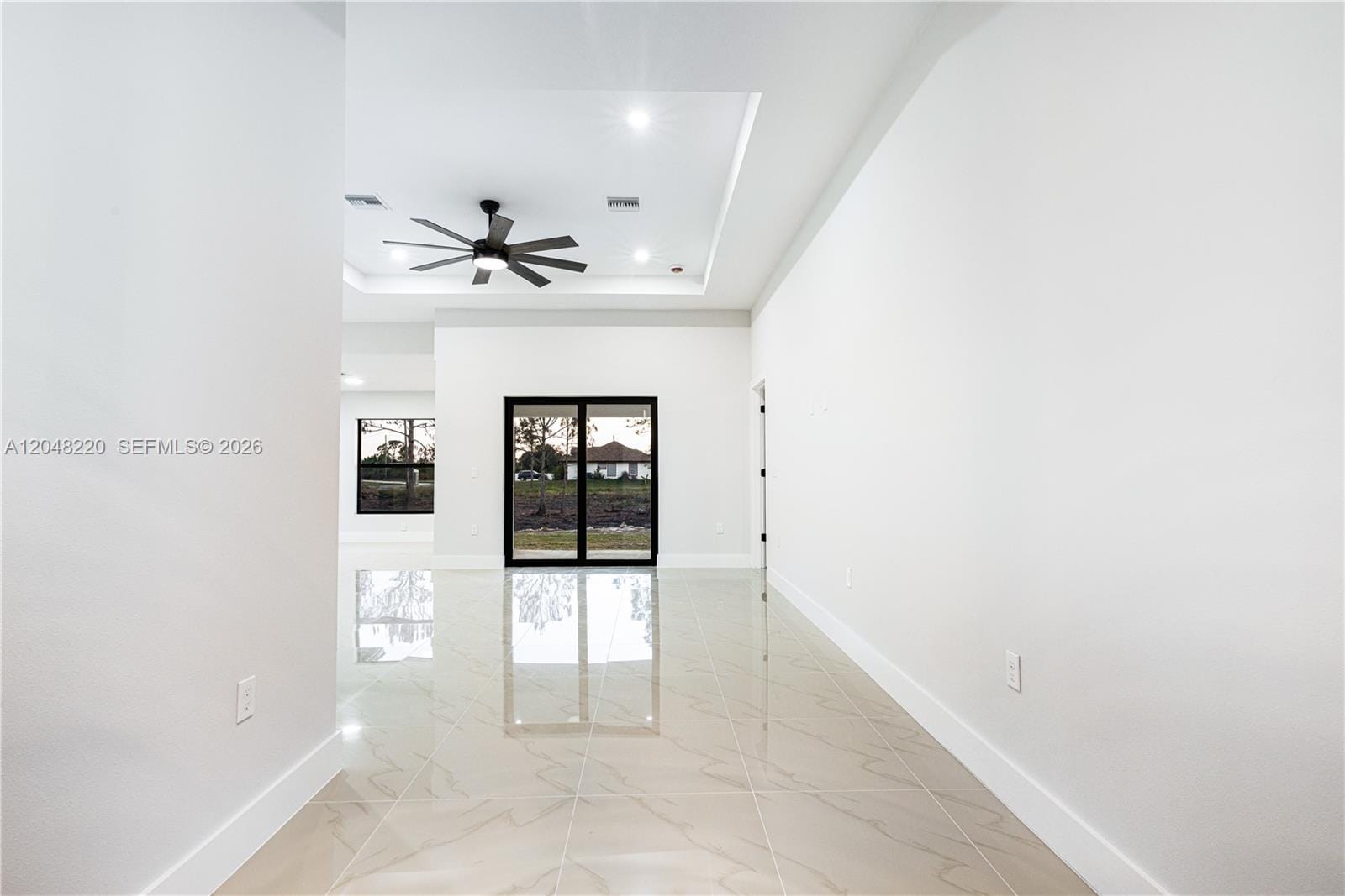 450 Mercedes Court — photo 9