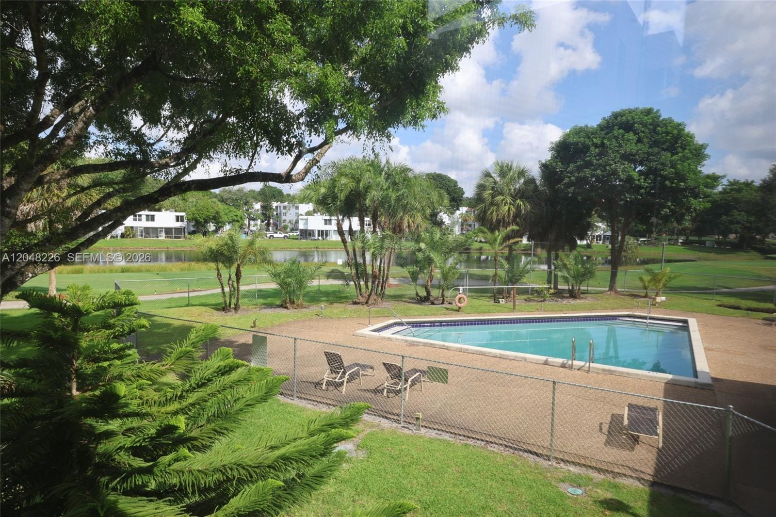 1831 Sabal Palm Drive 208, Davie, FL 33324