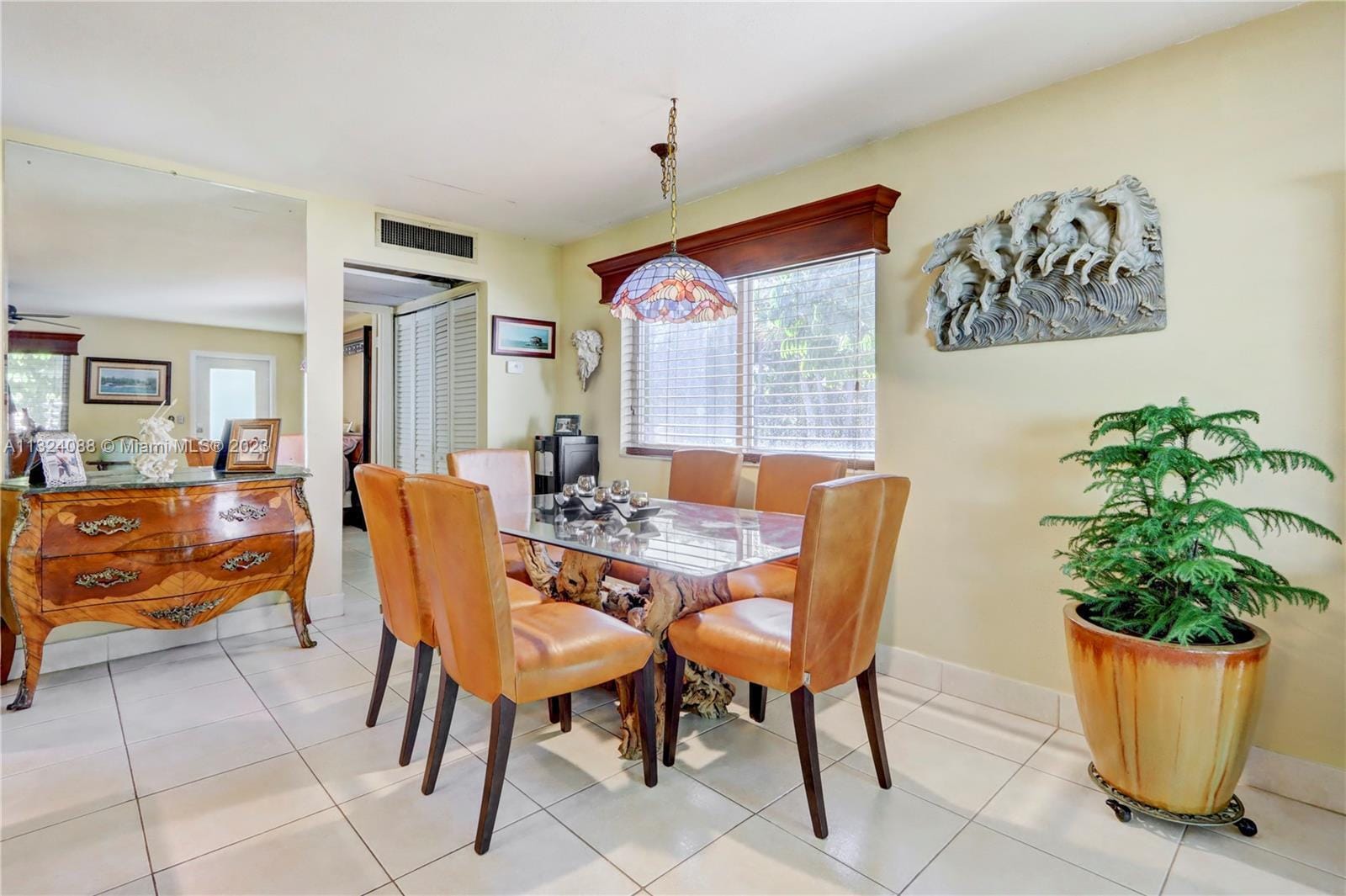 694 Brittany Park O — photo 8