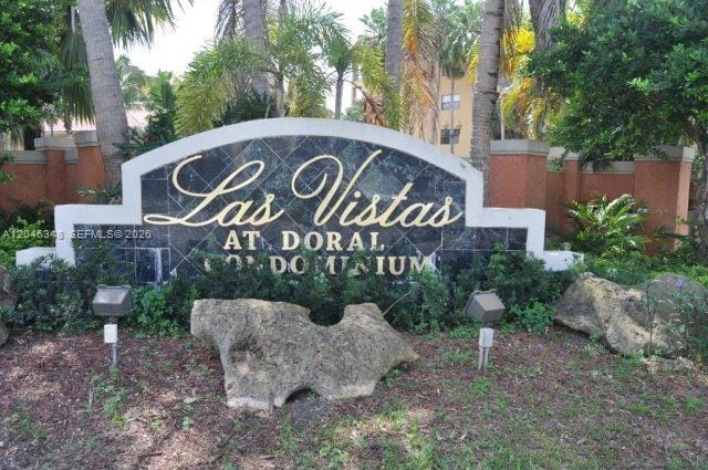 8290 Lake Drive 422, Doral, FL 33166