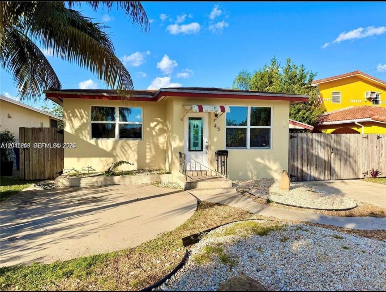 45 SE 14th Street 12, Dania Beach, FL 33004