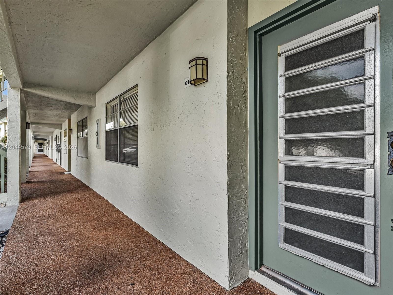 1212 SE Bahama Bend G1 — photo 7