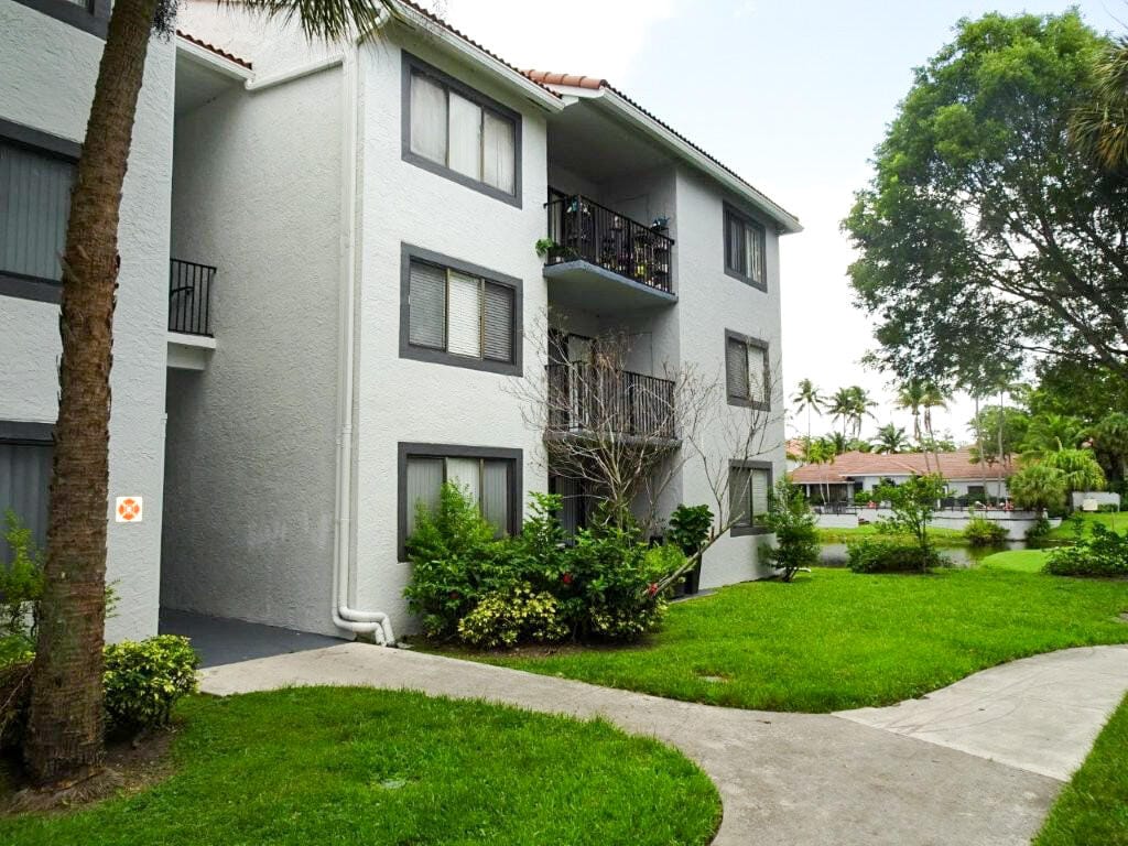 9122 W Atlantic Boulevard 713, Coral Springs, FL 33071