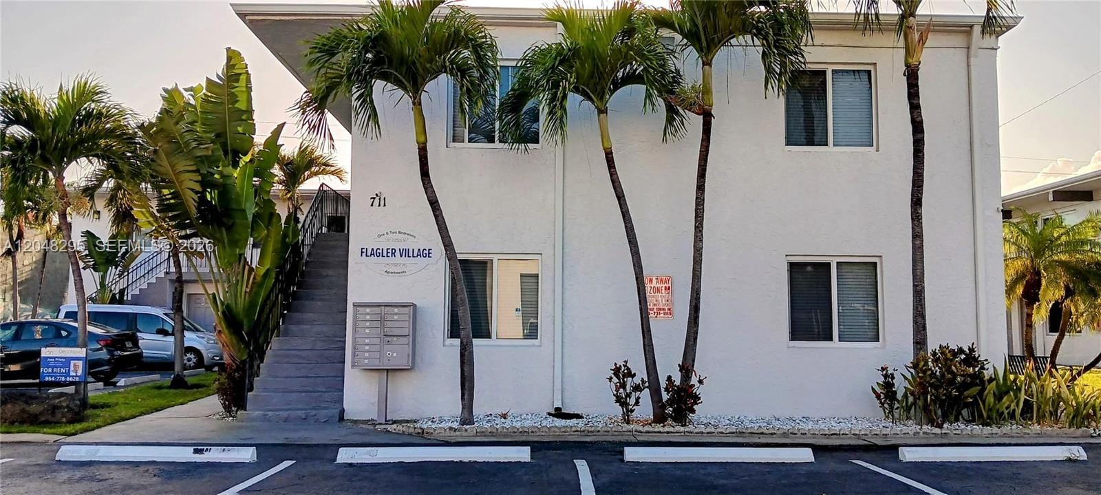 711 NE 2nd Avenue 102, Fort Lauderdale, FL 33304