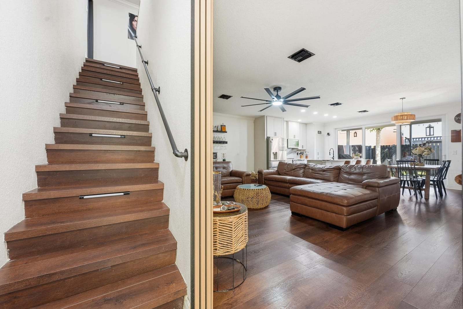 3221 John's Place, Palm Springs, FL 33461