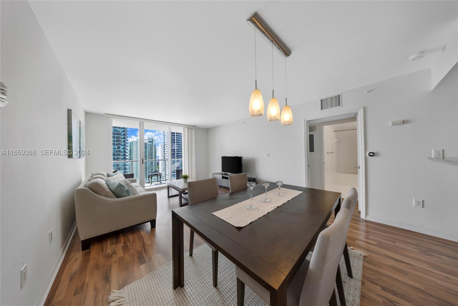 1155 Brickell Bay Drive Apt 2207 — photo 3
