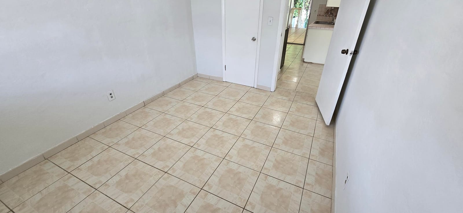 2787 SW 34th Court — photo 7